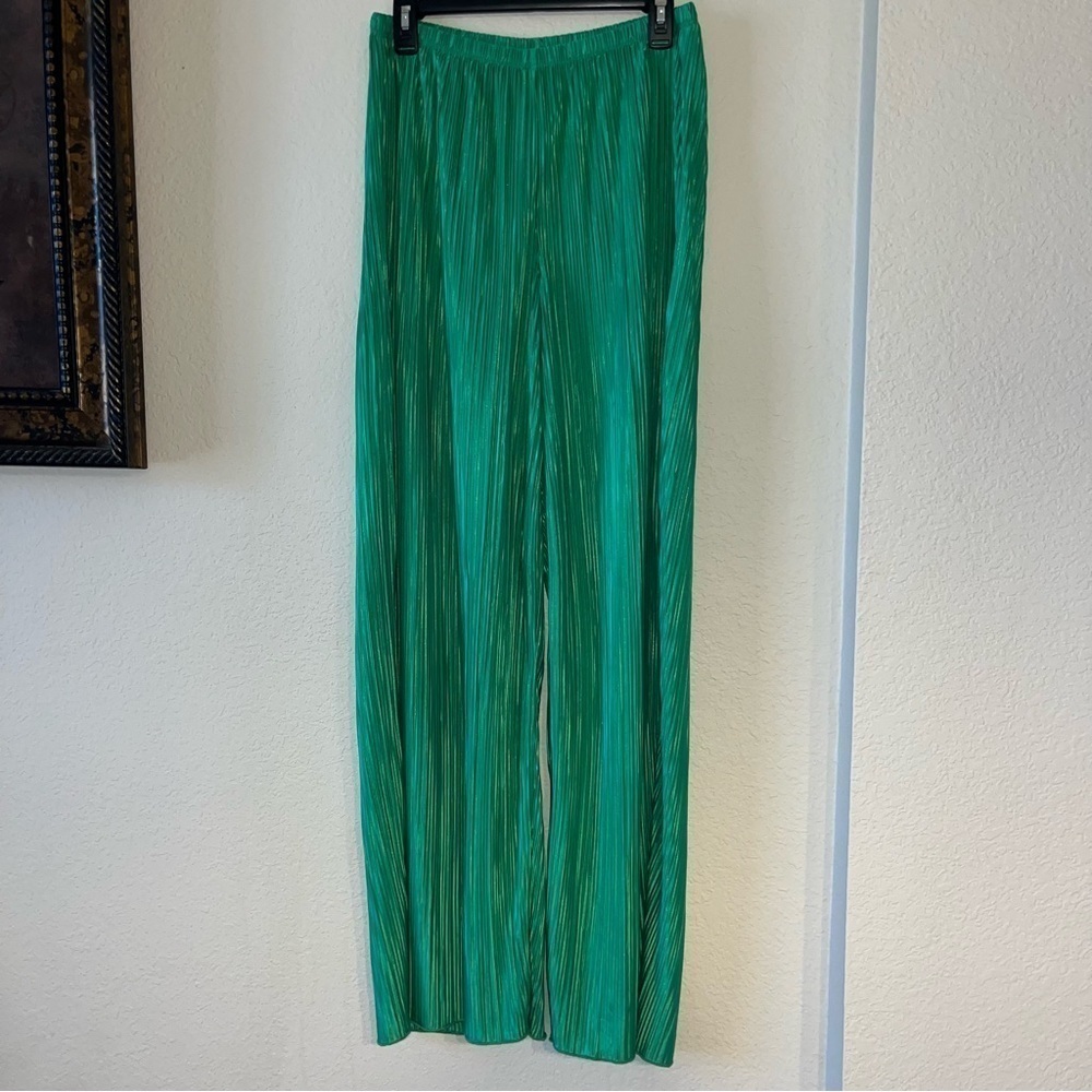 Good American Green Always Fits Plisse Wide Leg Pants